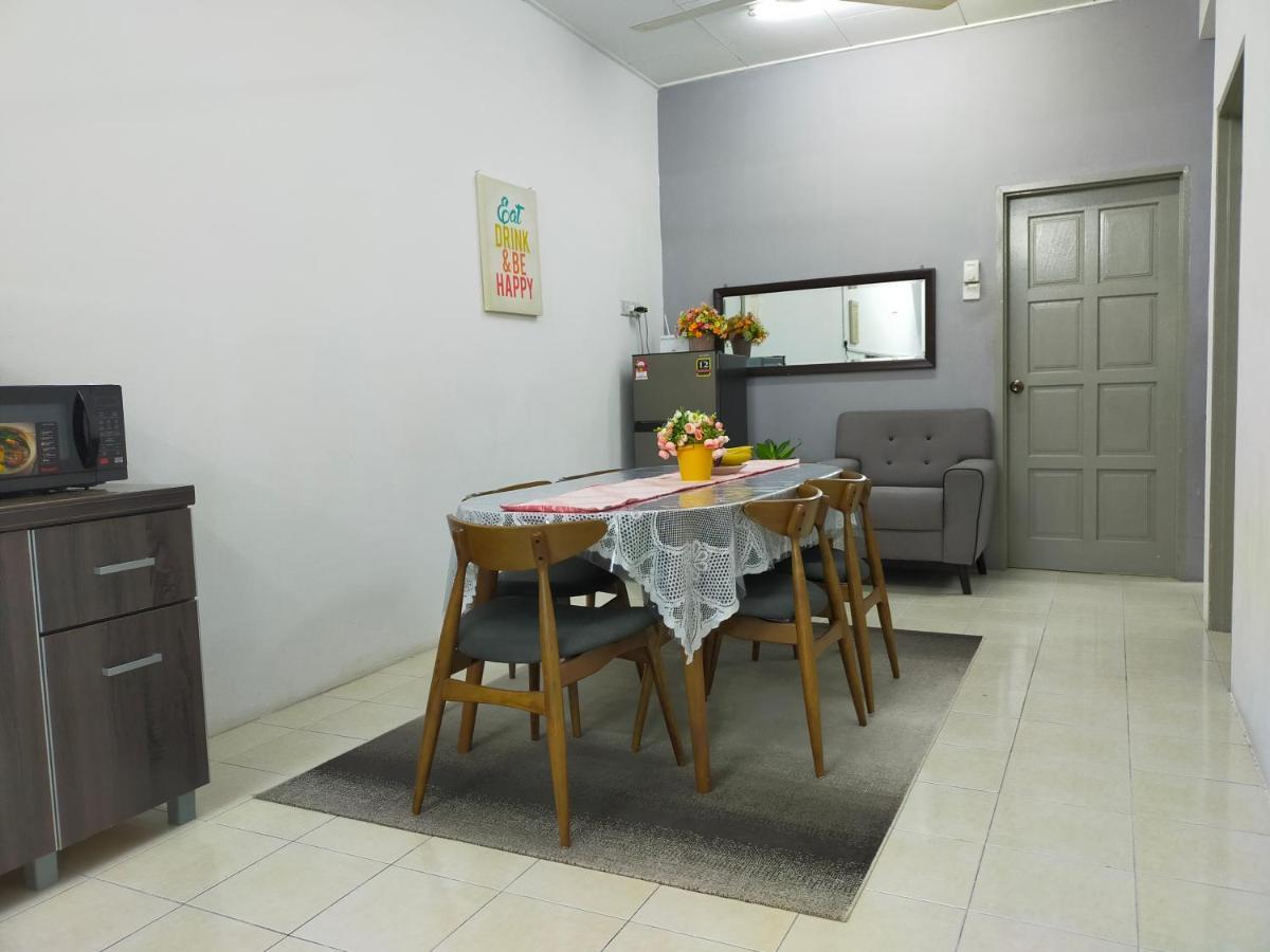 D'Port Dicksonmuslimonly Homestay Exterior photo