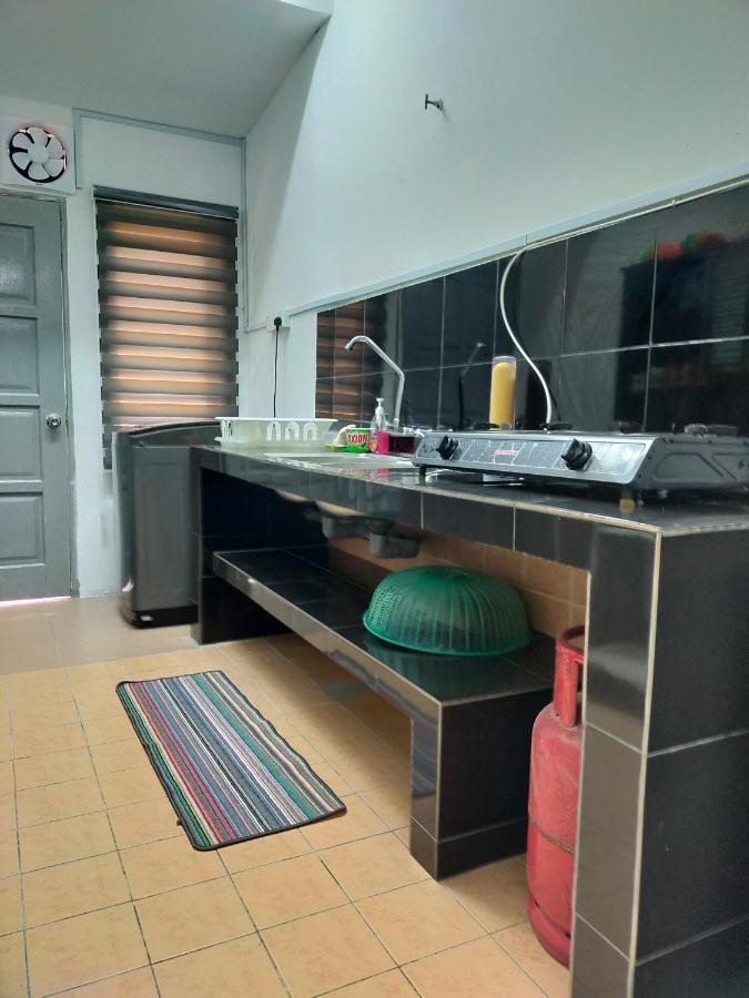 D'Port Dicksonmuslimonly Homestay Exterior photo